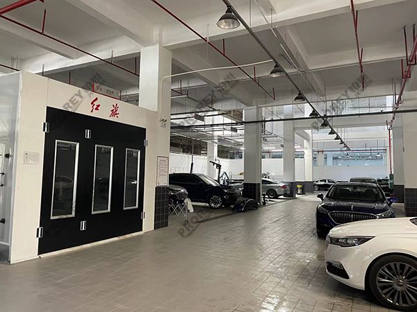 廣西紅旗4S店-南寧達美汽車07